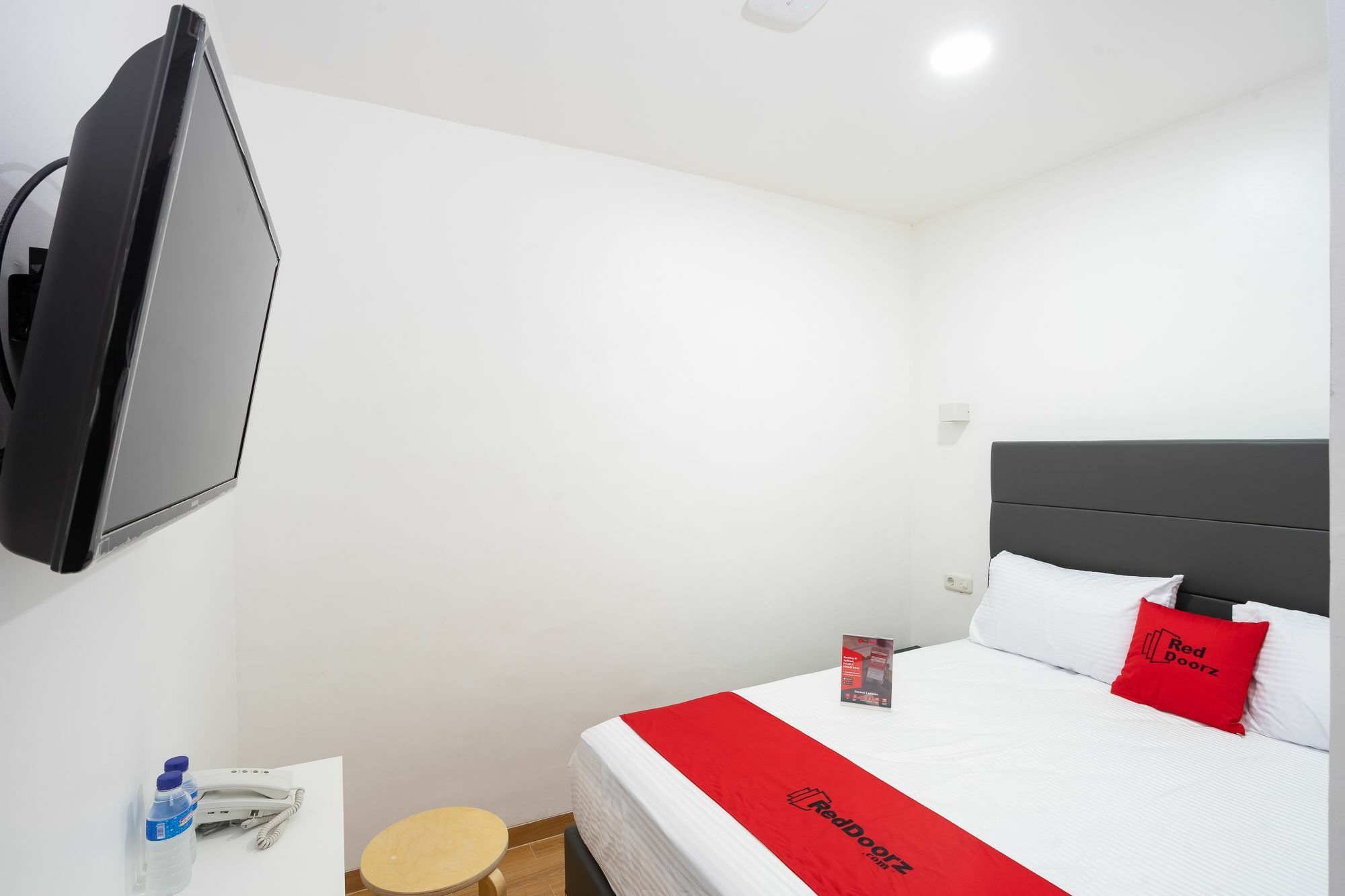 RedDoorz Plus @ Danau Sunter Utara Jakarta Exterior foto